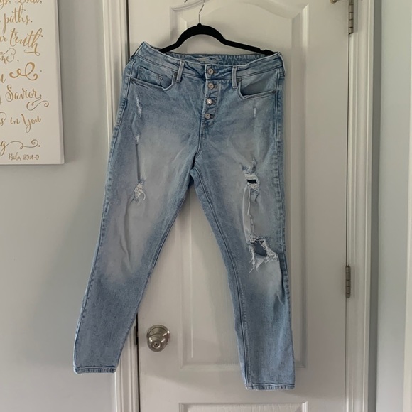 Old Navy Power Slim Straight Hi-Rise Jeans sz 12 distressed‎ buttons fly festive - Picture 2 of 11